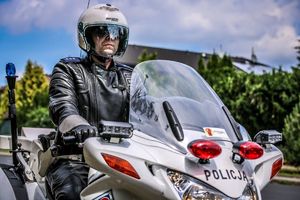 Policjant na motocyklu