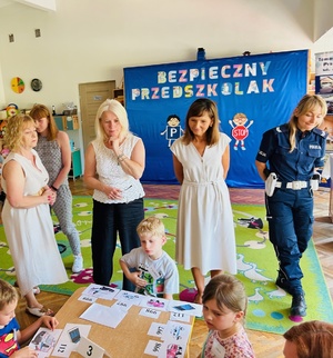 zmagania przedszkolaków z zadaniami konkursowymi