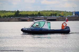 policyjna motorówka