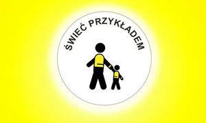 plakat graficzny z napisem świeć przykładem  na którym widać sylwetkę dziecka i osoby dorosłej w kamizelkach odblaskowych