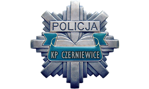 gwiazda policyjna na kształt policyjnej odznaki z napisami Policja oraz KP Czerniewice