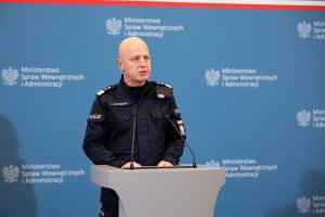 Gen. insp. Jarosław Szymczyk – komendant główny Policji - w trakcie konferencji