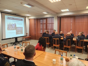 Kadra kierownicza KPP w Tomaszowie Maz. podczas odprawy rocznej.