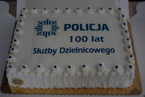 Tort z okazji 100-lecia służby dzielnicowych